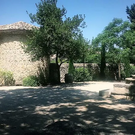 Et Table D Hotes Chez Dom Couette-café Sainte-Cécile-les-Vignes
